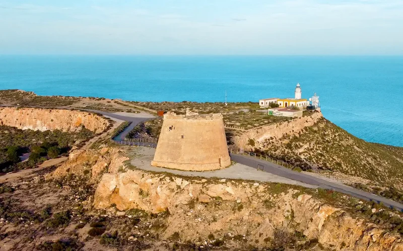 Faro Mesa Roldán